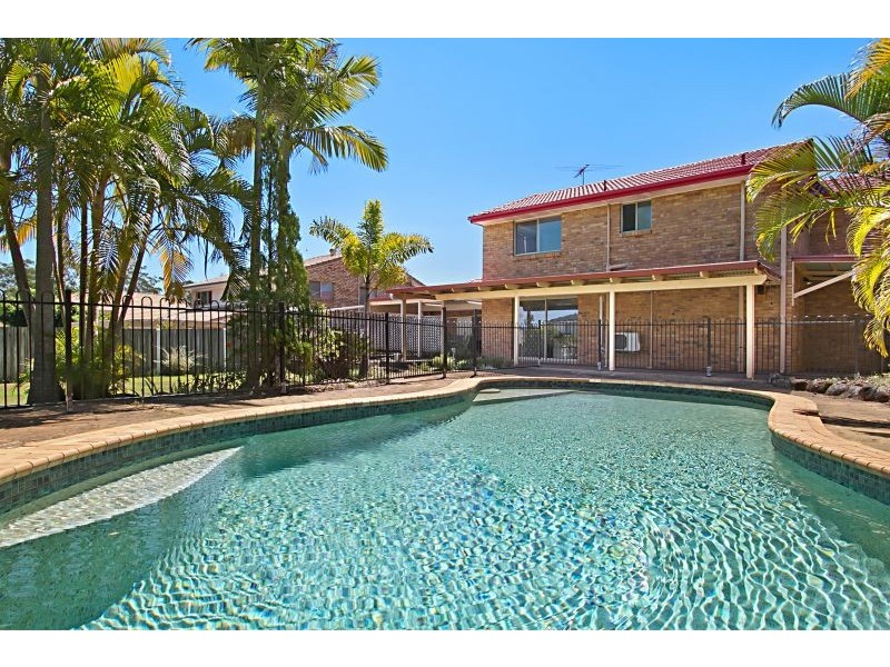 60 Casuarina Crescent, Calamvale QLD 4116