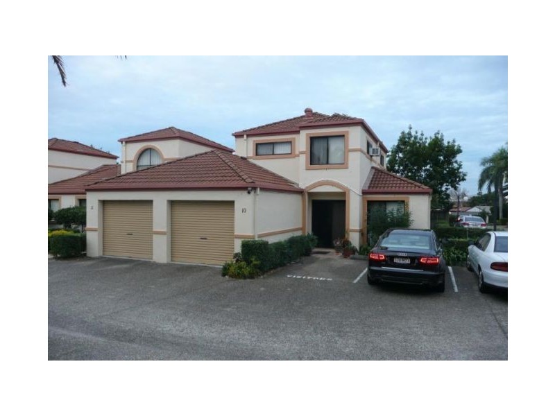 10/74 Plaza West, Wynnum West QLD 4178