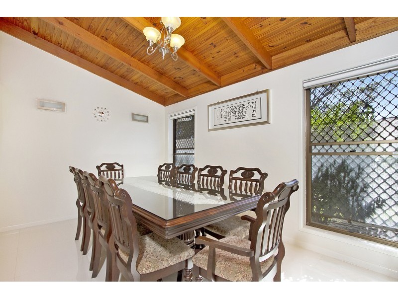 56 Fanfare Street, Eight Mile Plains QLD 4113