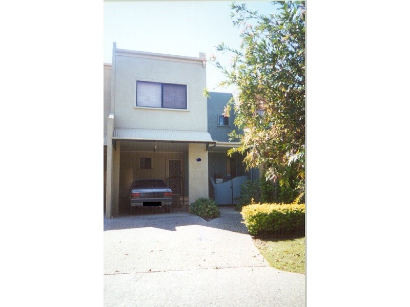 45 Barrett Street, Robertson QLD 4109