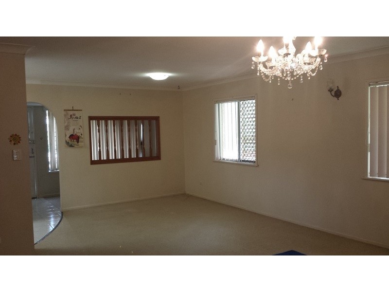 42 Jacinda Street, Sunnybank QLD 4109