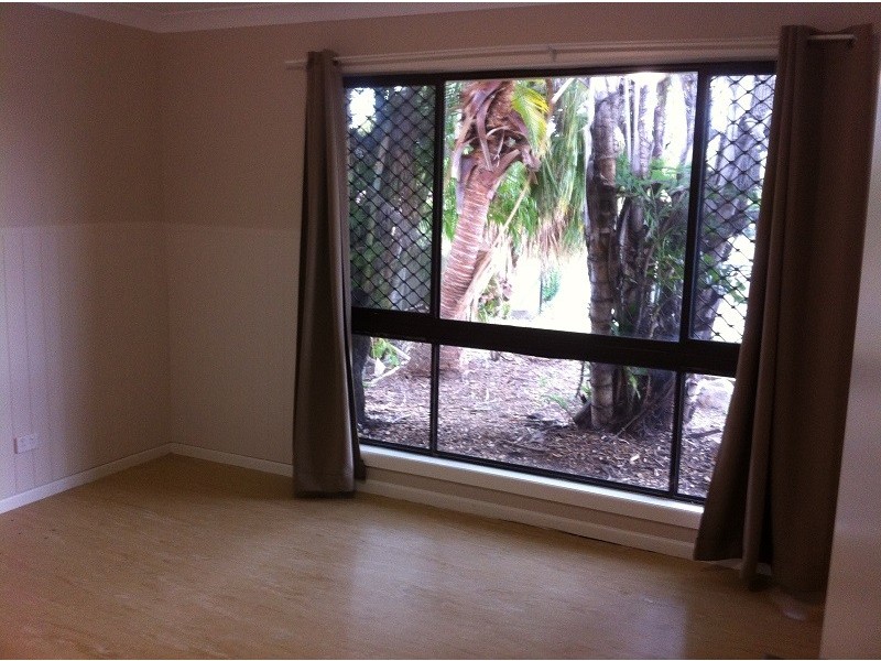 12 KYTHIRA STREET, Sunnybank QLD 4109