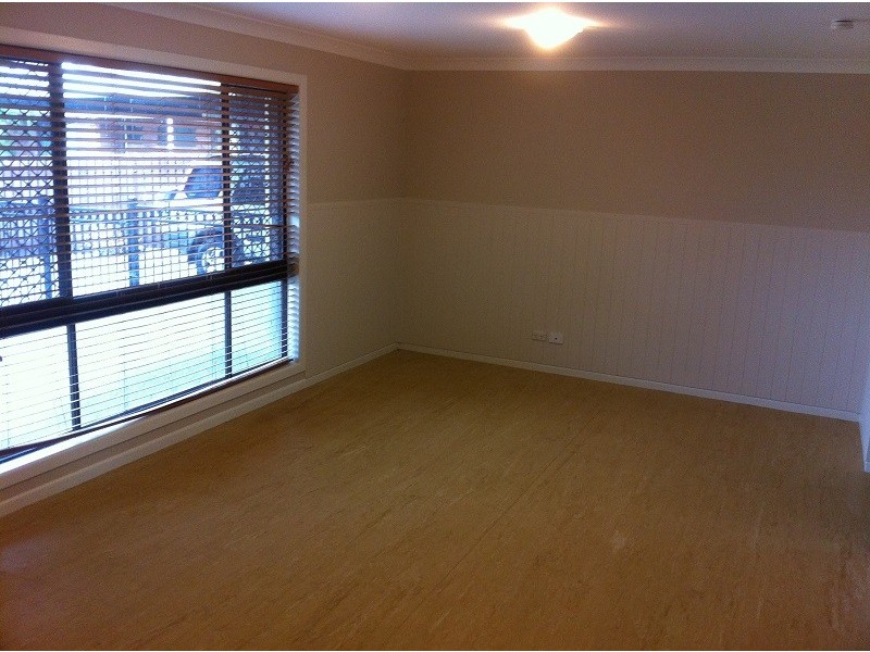 12 KYTHIRA STREET, Sunnybank QLD 4109