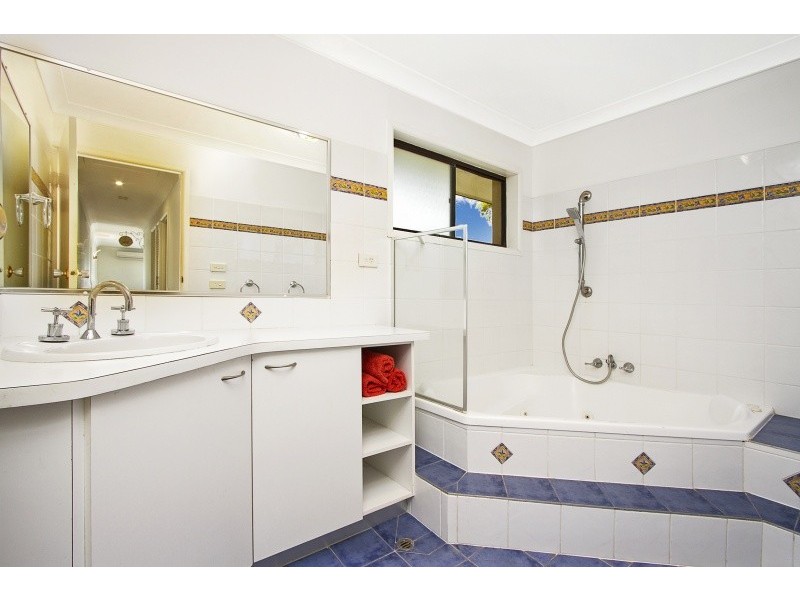 42 Fanfare Street, Eight Mile Plains QLD 4113