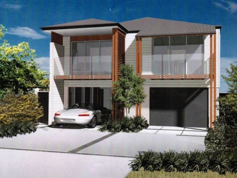 4A and 4B Norman Street, Southport QLD 4215