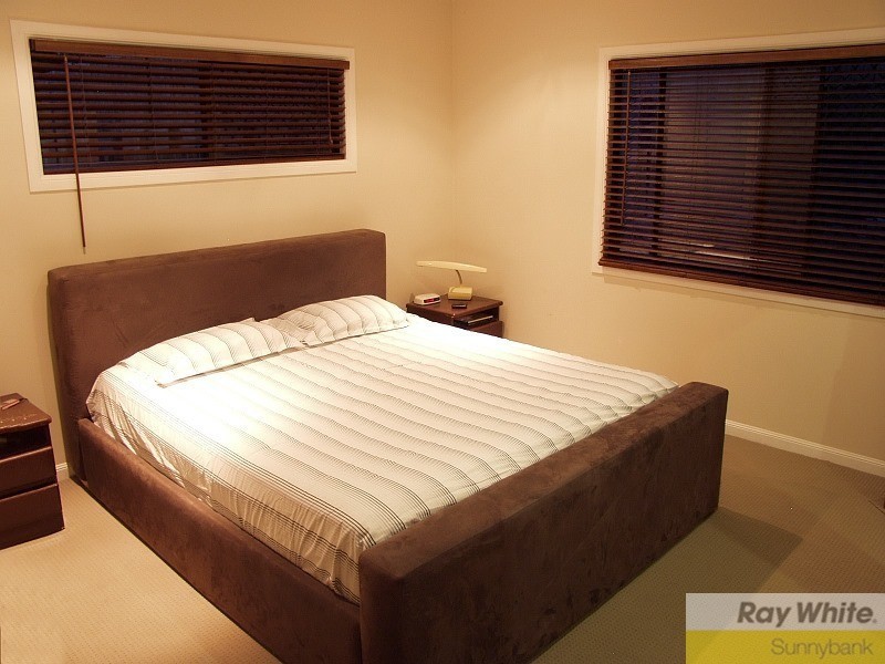 52 Riverina Street, Calamvale QLD 4116