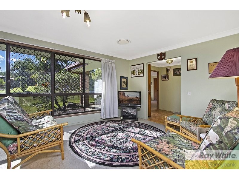 25 Statesman Crescent, Sunnybank Hills QLD 4109