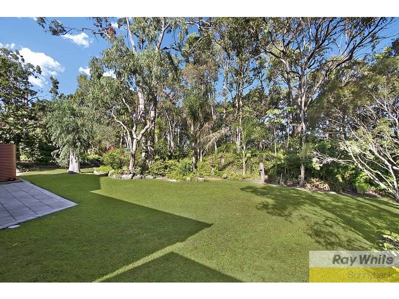 25 Statesman Crescent, Sunnybank Hills QLD 4109