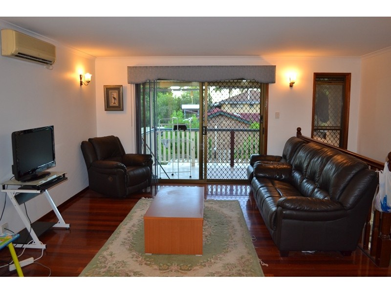 25 Cranberry Street, Eight Mile Plains QLD 4113