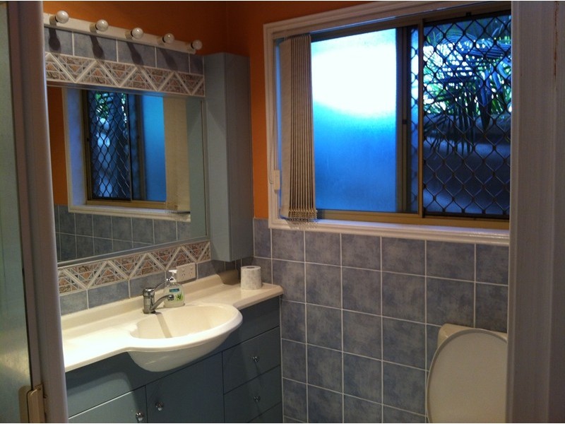 83 THE VILLAGE AVENUE, Coopers Plains QLD 4108