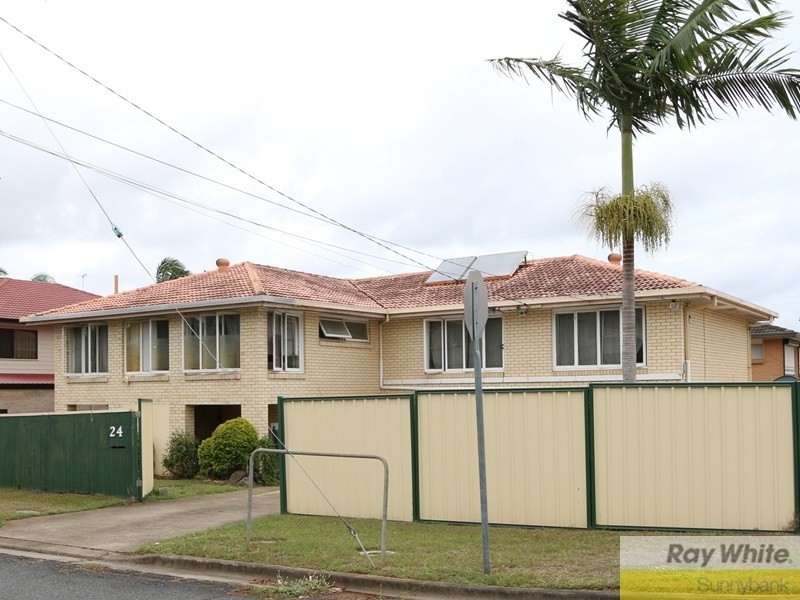 24 Joplin Street, Robertson QLD 4109