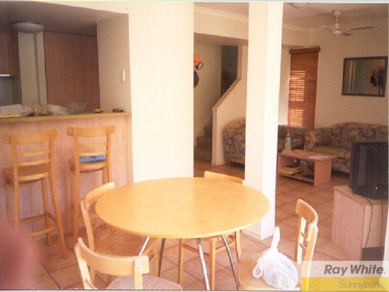 3/45 Barrett Street, Robertson QLD 4109