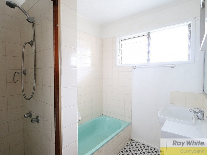 196 Troughton Road, Coopers Plains QLD 4108