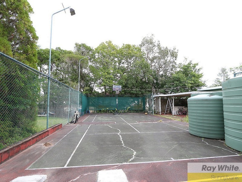 196 Troughton Road, Coopers Plains QLD 4108