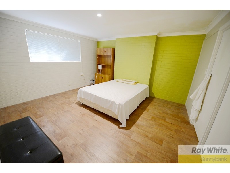 16 Montreal Street, Wishart QLD 4122