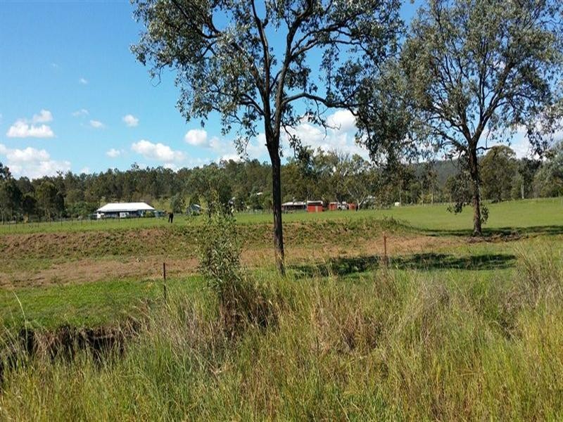 12 Moonlight Parade, Laidley South QLD 4341