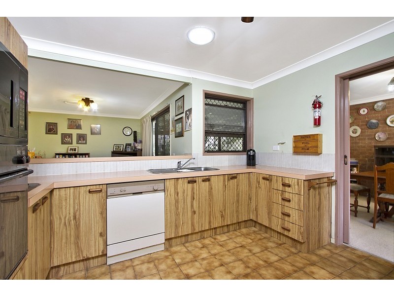 25 Statesman Crescent, Sunnybank Hills QLD 4109