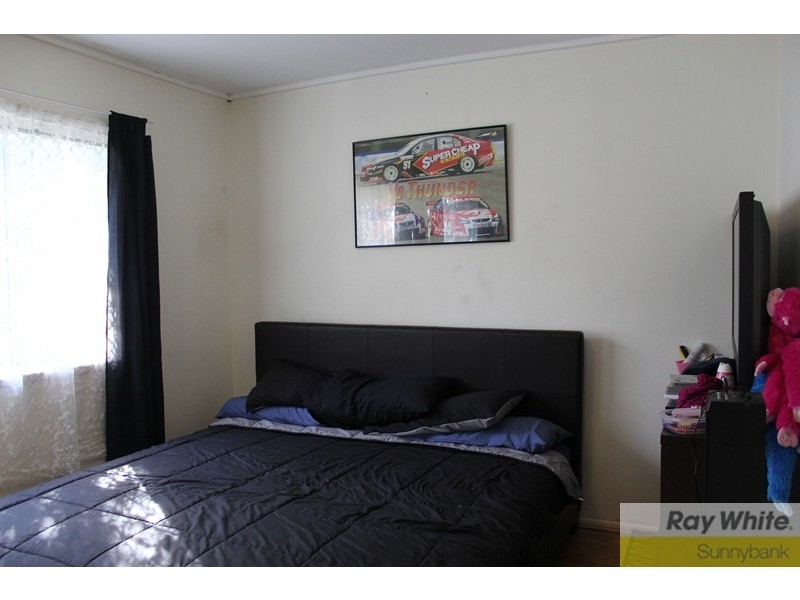 28 Southgate Drive, Woodridge QLD 4114