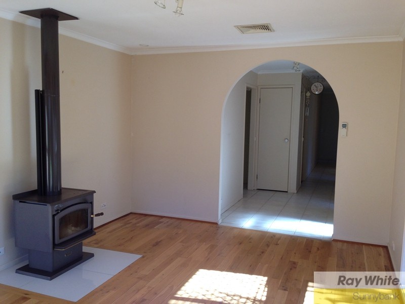 6 Druid Court, Eight Mile Plains QLD 4113