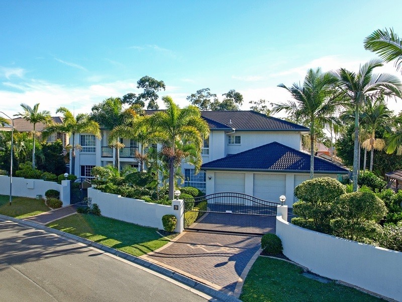 9 Hanarahan St, Robertson QLD 4109