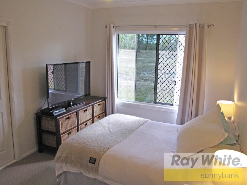 642 Middle Road, Greenbank QLD 4124