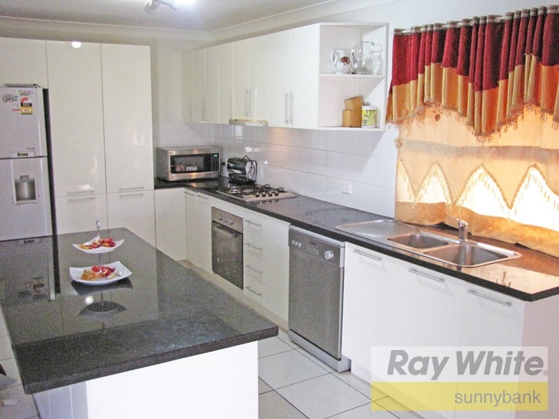 102A Bradman Street, Sunnybank Hills QLD 4109