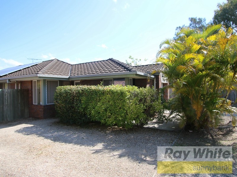 15 Macknish Cres, Coopers Plains QLD 4108