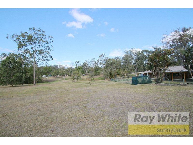 142 Park Ridge Road, Park Ridge QLD 4125