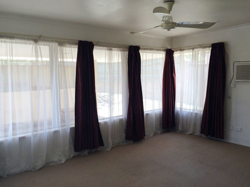 531 Mains Road, Macgregor QLD 4109