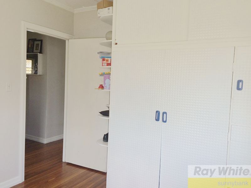 54 Keeling Street, Coopers Plains QLD 4108