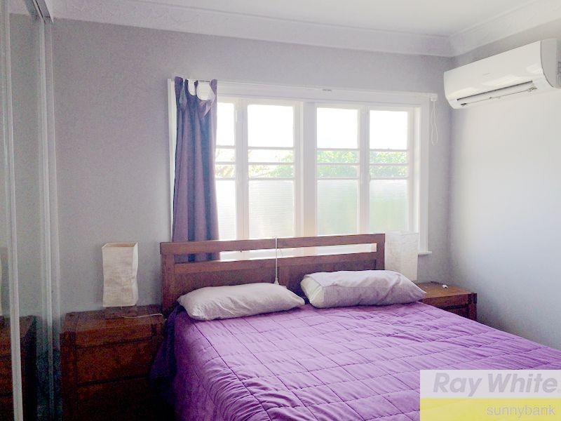 54 Keeling Street, Coopers Plains QLD 4108