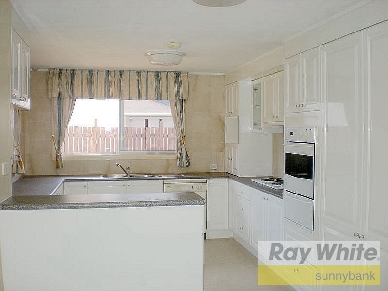 64 Chilton Street, Sunnybank Hills QLD 4109