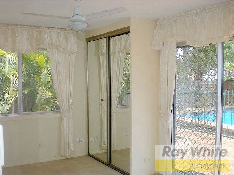 64 Chilton Street, Sunnybank Hills QLD 4109