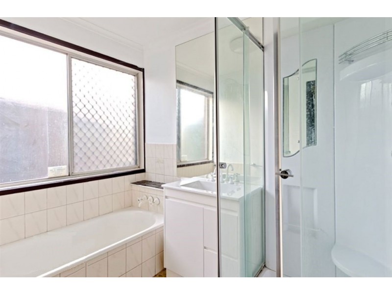 149 Granadilla Street, Macgregor QLD 4109