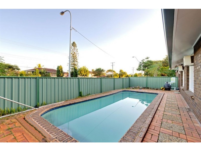 149 Granadilla Street, Macgregor QLD 4109