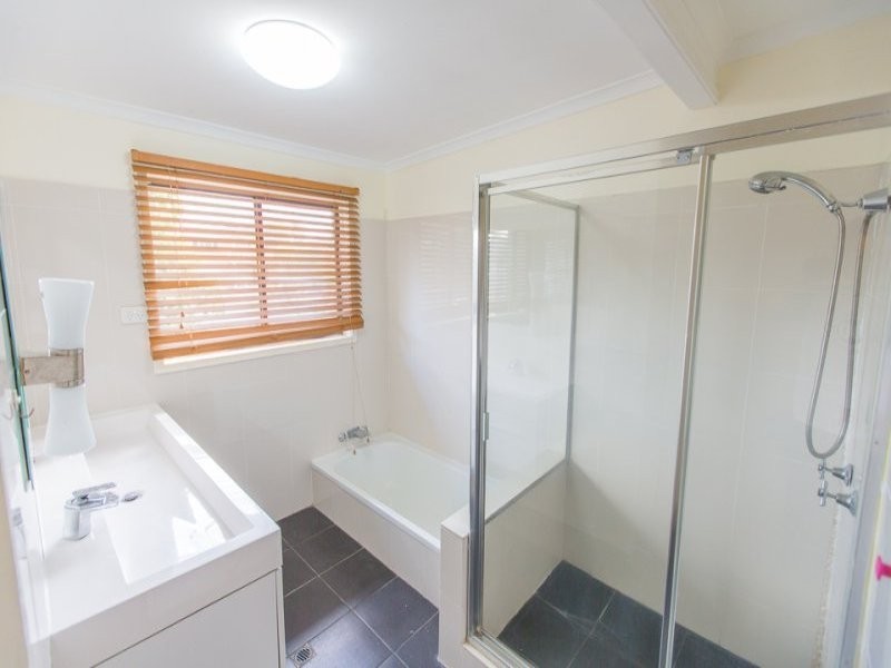 100 Highgate street, Coopers Plains QLD 4108