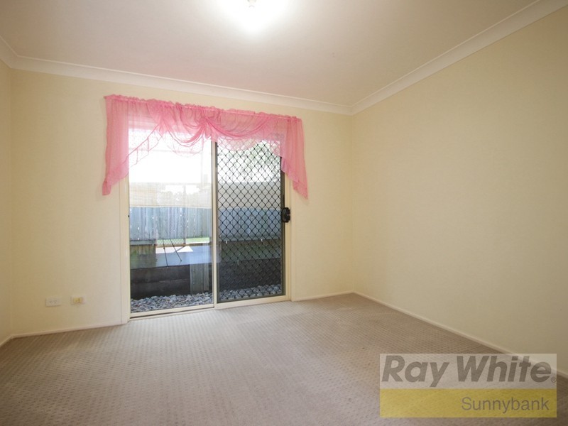 25 Robinson Crescent, Runcorn QLD 4113