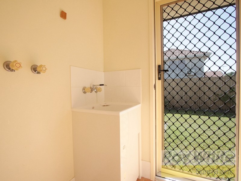 25 Robinson Crescent, Runcorn QLD 4113