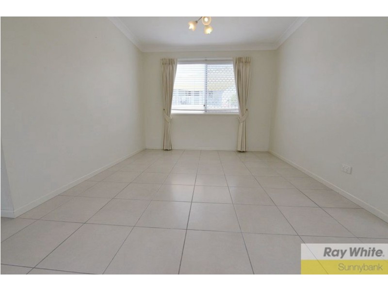 2 Eastcourt Lane, Sunnybank Hills QLD 4109