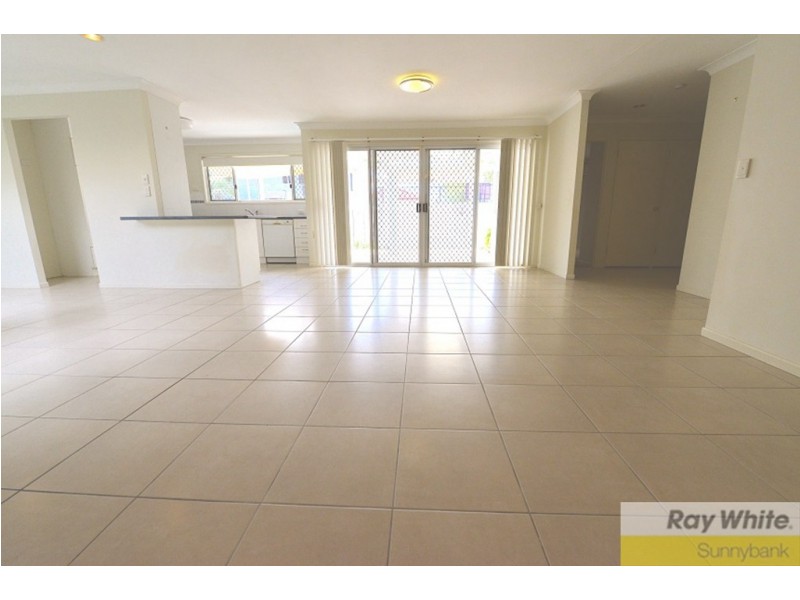 2 Eastcourt Lane, Sunnybank Hills QLD 4109