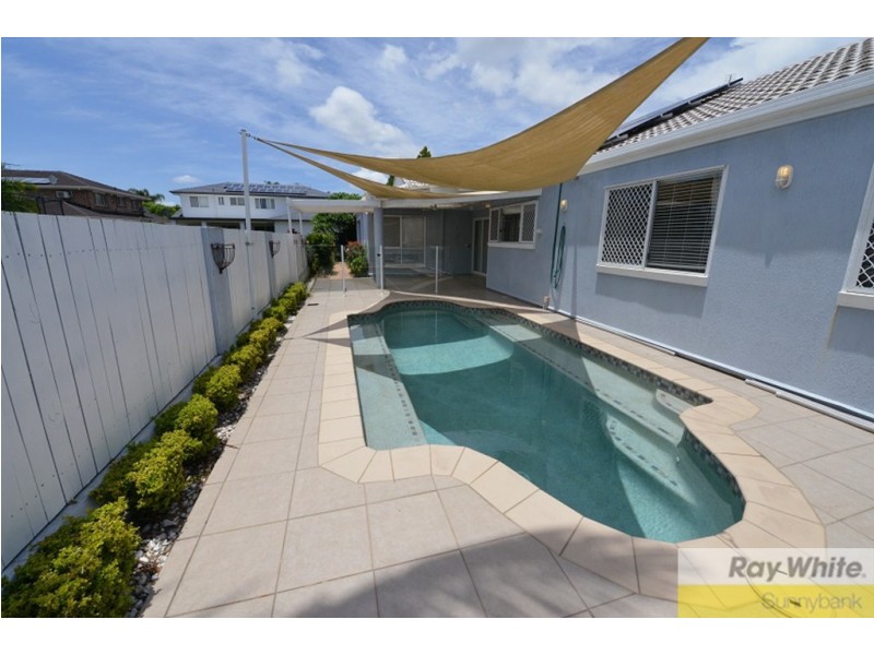 2 Eastcourt Lane, Sunnybank Hills QLD 4109
