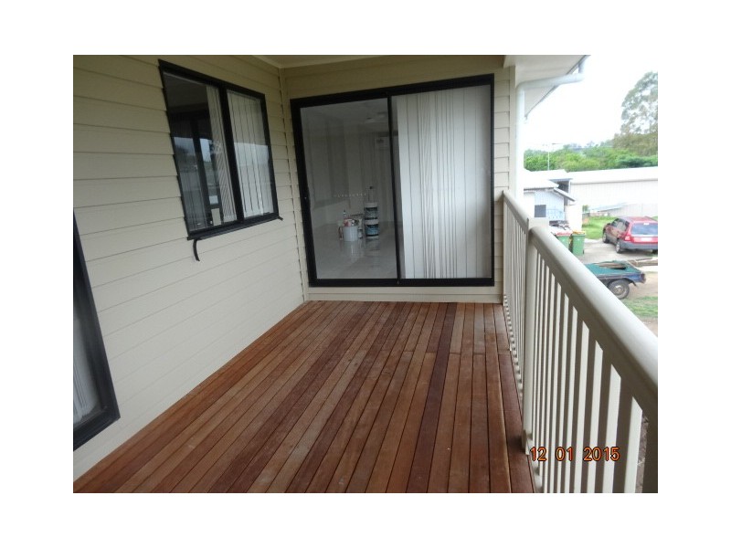 8 George Street, Marburg QLD 4346