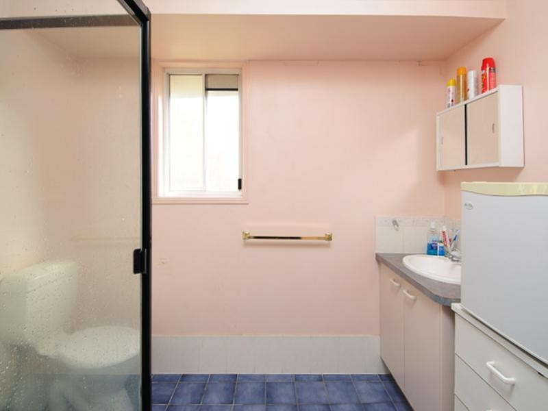 37 Appleyard Cres, Coopers Plains QLD 4108