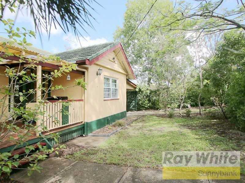 9 Deacon Street, Coopers Plains QLD 4108