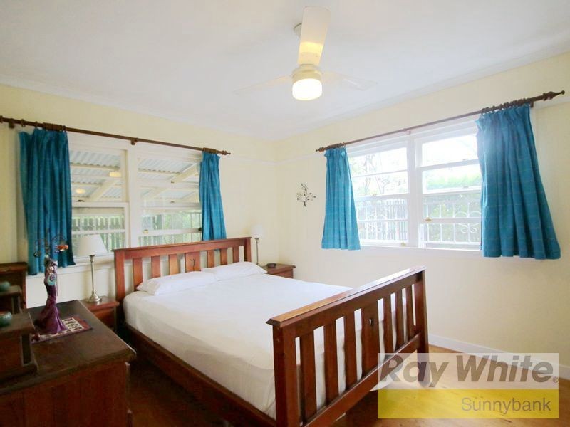 9 Deacon Street, Coopers Plains QLD 4108