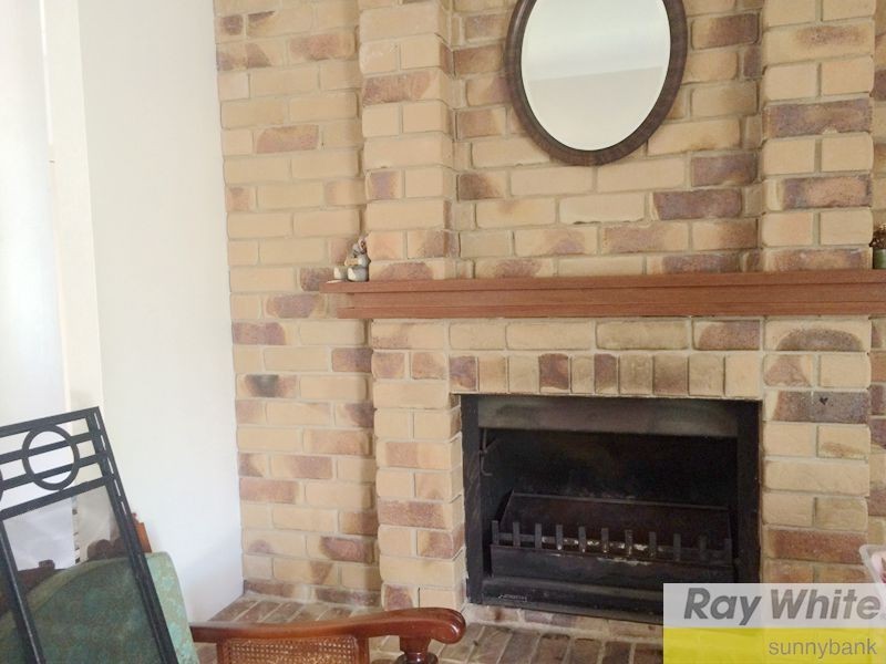 21 Nardie Street, Eight Mile Plains QLD 4113