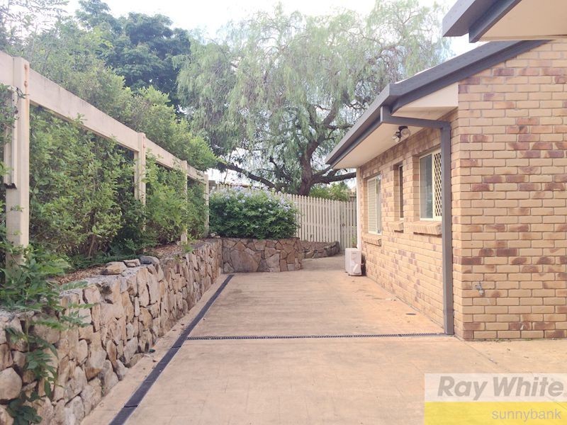 21 Nardie Street, Eight Mile Plains QLD 4113