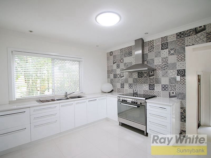 203 Breton St, Coopers Plains QLD 4108