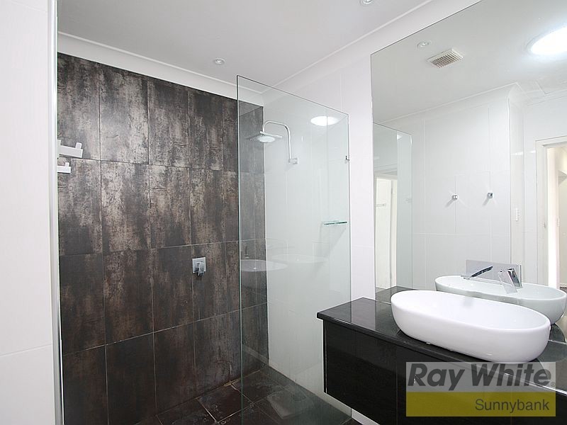 203 Breton St, Coopers Plains QLD 4108