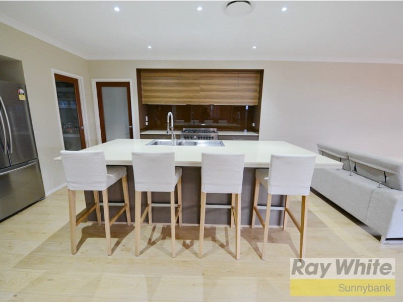 107 Cooper Crescent, Rochedale QLD 4123